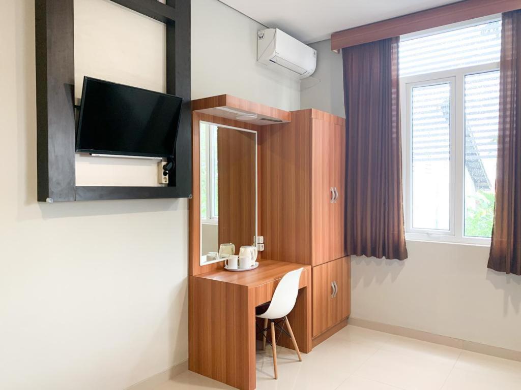Oyo 2816 Privato Suite Kembaran Exterior foto